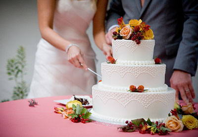 Выбор торта для свадебного торжества