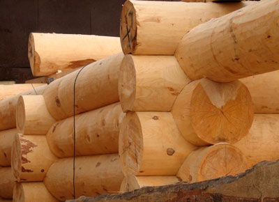 Какие бывают дома деревянные и влияние видов срубов на цену сруба